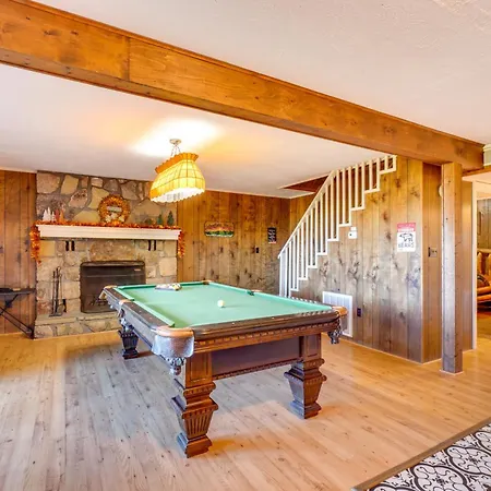 Cozy Gatlinburg Cabin With Hot Tub And Mountain Views! Exterior photo